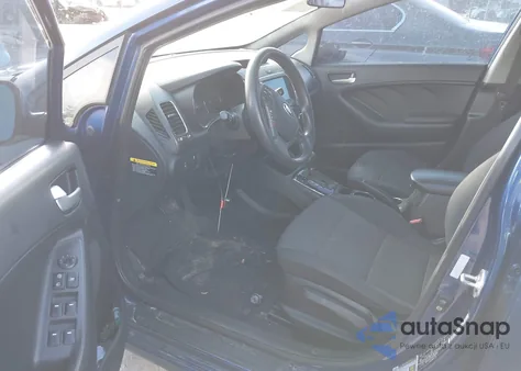 2018 Kia Forte Lx из США, поврежденный, VIN 3KPFL4A73JE206989